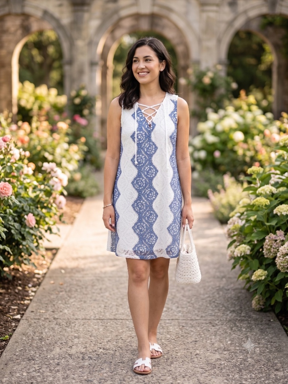 BCBGMAXAZRIA Blue & White Lace Lace-Up Dress -- Size Small - Picture 1 of 3